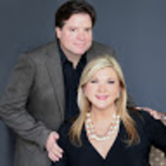 Meet your Posher, Melissa - Picture 1 of 1